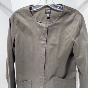 Eileen Fisher Women's Olive twill lightweight Jacket size small